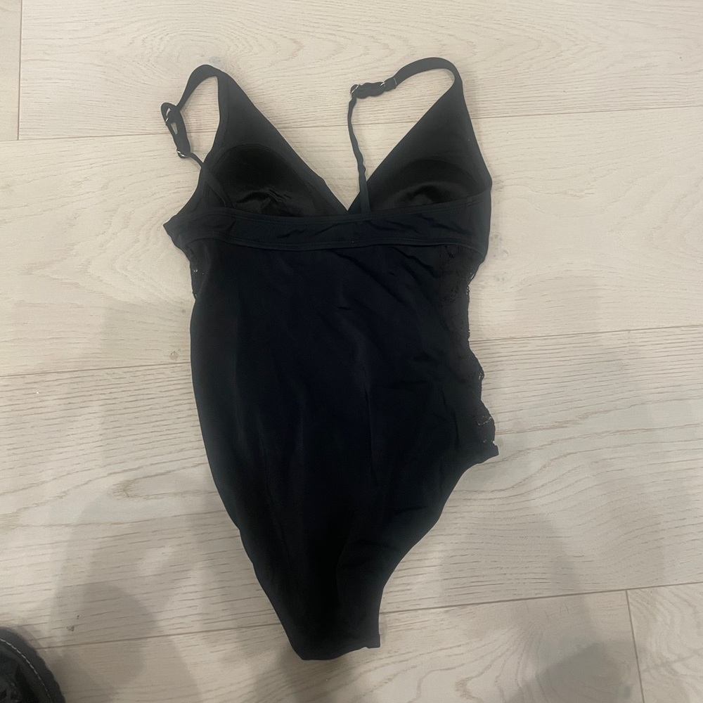 Black Jantzen Swimming suit size 8